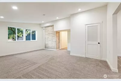 8801 NE 140th Place, Kirkland, WA 98034 - Photo 24