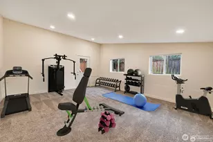 8801 NE 140th Pl, Kirkland, WA 98034 - Photo 14