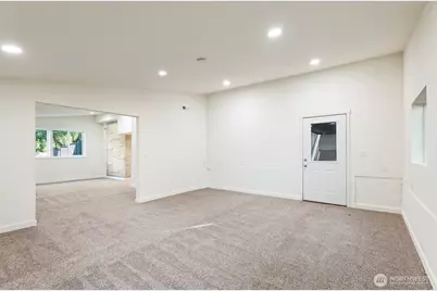 8801 NE 140th Place, Kirkland, WA 98034 - Photo 26