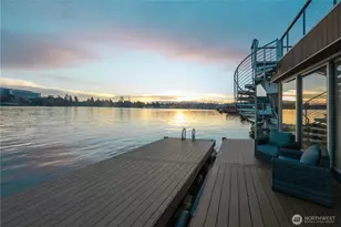 3012 Fuhrman Ave E, Seattle, WA 98102 - Photo 1