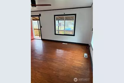 3715 E Spokane Street, Tacoma, WA 98404 - Photo 8