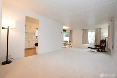 5220 176th Street SW #4, Lynnwood, WA 98037 - Photo 6