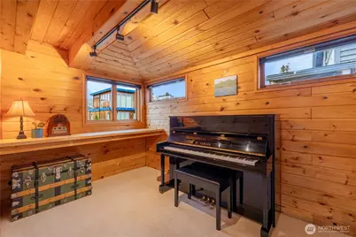 1213 E Shelby Street #15, Seattle, WA 98102 - Photo 18