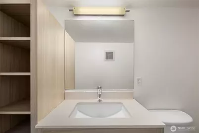 530 Broadway E #114, Seattle, WA 98102 - Photo 26