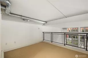 530 Broadway E, Seattle, WA 98102 - Photo 18