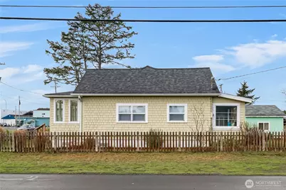 212 2nd Street NE, Long Beach, WA 98631 - Photo 22