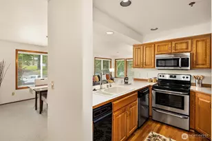 609 7th Ave N, Edmonds, WA 98020 - Photo 8