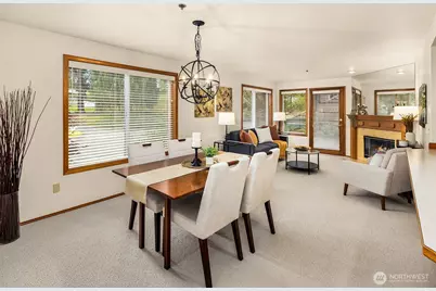 609 7th Avenue N #B204, Edmonds, WA 98020 - Photo 2