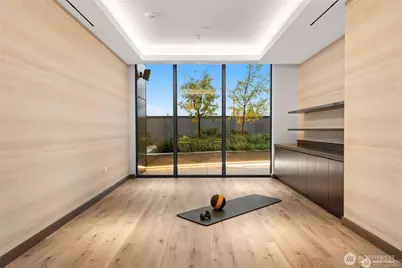 889 Avenue Square NE #1410, Bellevue, WA 98004 - Photo 16