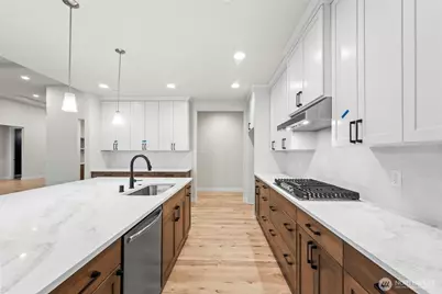 14932 210th Avenue E #981, Bonney Lake, WA 98391 - Photo 8