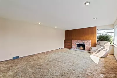 5706 S Upland Road, Seattle, WA 98118 - Photo 6