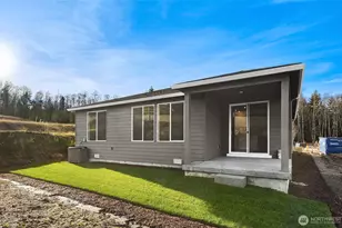 23442 Marinwood Cir NE, Kingston, WA 98346 - Photo 2