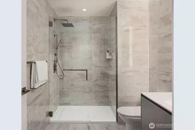 889 Avenue Square NE #311, Bellevue, WA 98004 - Photo 12