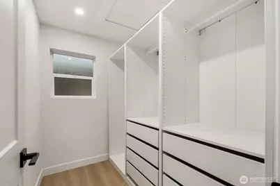 7555 32nd Avenue SW, Seattle, WA 98126 - Photo 18