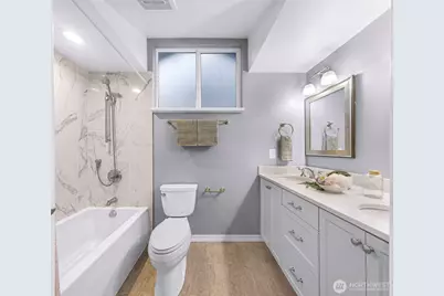 16828 NE 18th Street, Bellevue, WA 98008 - Photo 32