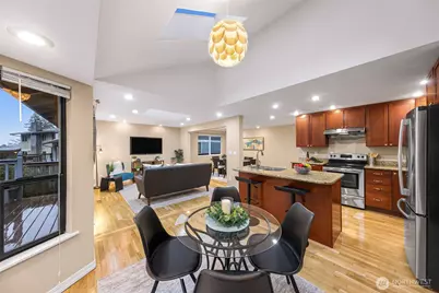 16828 NE 18th Street, Bellevue, WA 98008 - Photo 10