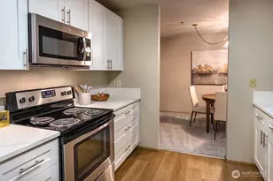 200 99th Ave NE, Bellevue, WA 98004 - Photo 6