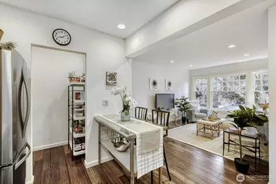 535 20th Avenue E #A204, Seattle, WA 98112 - Photo 12