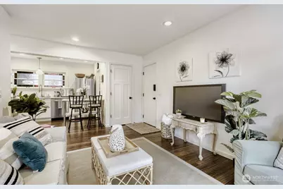 535 20th Avenue E #A204, Seattle, WA 98112 - Photo 4