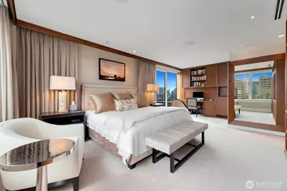 1300 University Street #11A, Seattle, WA 98101 - Photo 14