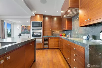 1300 University Street #11A, Seattle, WA 98101 - Photo 12