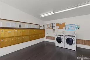 7031 NE 175th St, Kenmore, WA 98028 - Photo 32