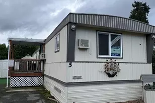 7031 NE 175th St, Kenmore, WA 98028 - Photo 2