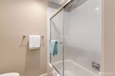 22315 6th Avenue S #A109, Des Moines, WA 98198 - Photo 20