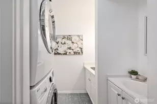 10001 NE 12th St, Bellevue, WA 98004 - Photo 10