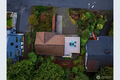 9320 26th Avenue NW, Seattle, WA 98117 - Photo 30