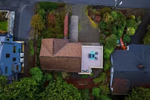 9320 26th Ave NW, Seattle, WA 98117 - Photo 30