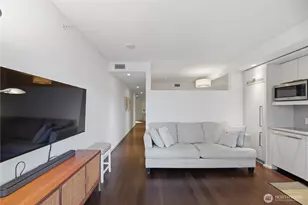 590 1st Ave S, Seattle, WA 98104 - Photo 10