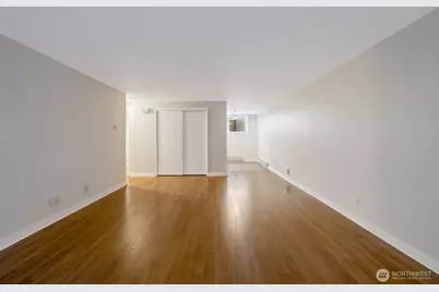 4324 Phinney Avenue N #1, Seattle, WA 98103 - Photo 18