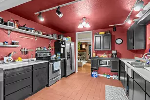 13050 33rd Ave S, Tukwila, WA 98168 - Photo 14