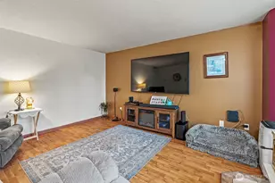 1102 S 11th Ave, Kelso, WA 98626 - Photo 6