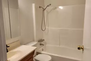 20 SE Holly Pl, Shelton, WA 98584 - Photo 8