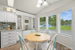 4672 Birch Bay Lynden Rd, Blaine, WA 98230 - Photo 8