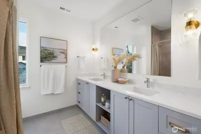 10043 8th Avenue NW, Seattle, WA 98177 - Photo 36