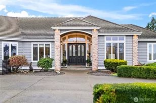 2505 263rd St Ct E, Spanaway, WA 98387 - Photo 2