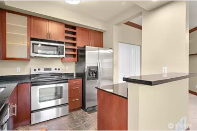 259 W Bakerview Road #C102, Bellingham, WA 98226 - Photo 10