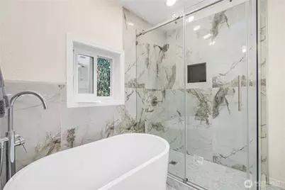 959 Hoquiam Avenue NE, Renton, WA 98059 - Photo 14