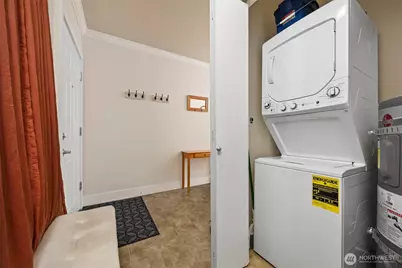 1001 N State Street #209, Bellingham, WA 98225 - Photo 20