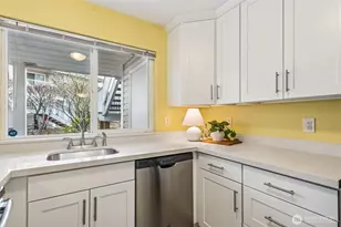 11130 SE 208th St, Kent, WA 98031 - Photo 8