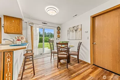 304 Olympia Street E, Rainier, WA 98576 - Photo 6