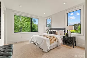 8458 NE 9th St, Medina, WA 98039 - Photo 30