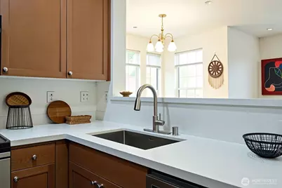 1855 Trossachs Boulevard SE #205, Sammamish, WA 98075 - Photo 10