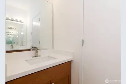 1855 Trossachs Boulevard SE #205, Sammamish, WA 98075 - Photo 22