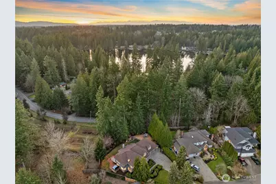 25852 SE 22nd Place, Sammamish, WA 98075 - Photo 2