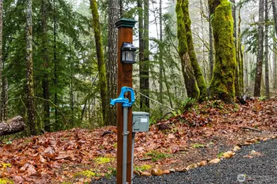 101 N Gadwall Place N, Hoodsport, WA 98548 - Photo 4