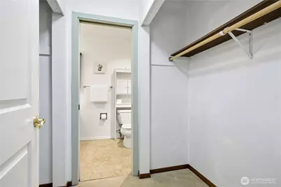 12840 SE 40th Court #B2, Bellevue, WA 98006 - Photo 20